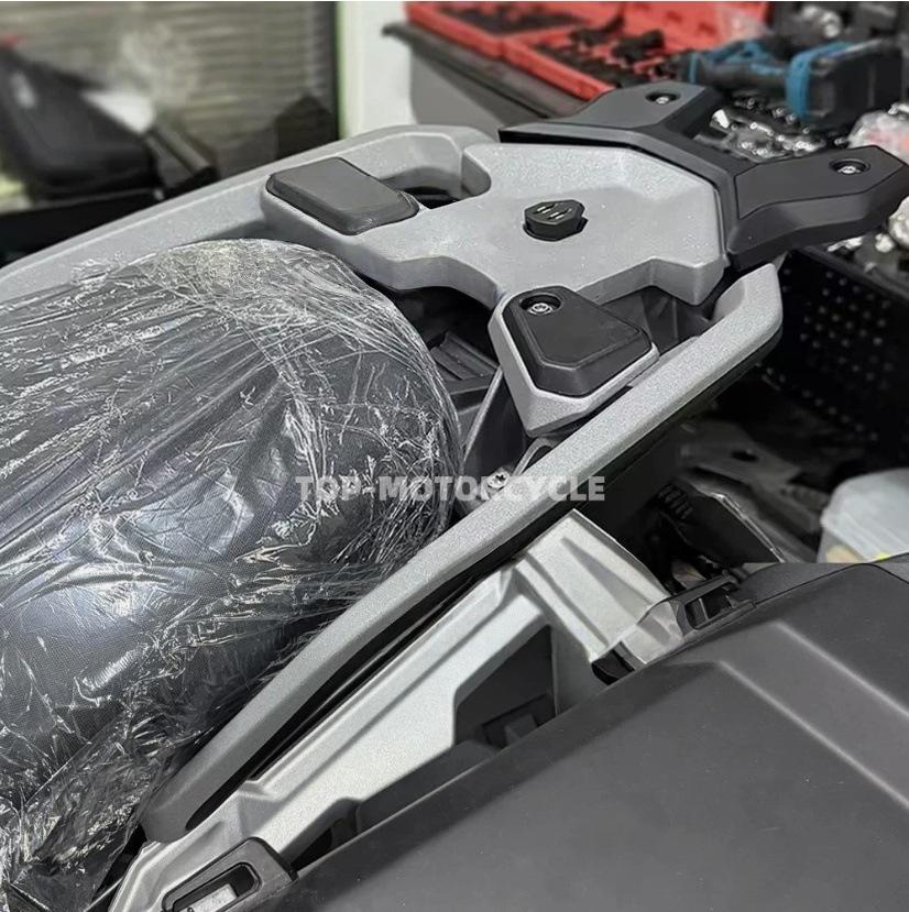 Compatible BMW R1300GS ADV Rear Luggage Rack & Carrier Bracket for Electronic Trunk 2024-2026