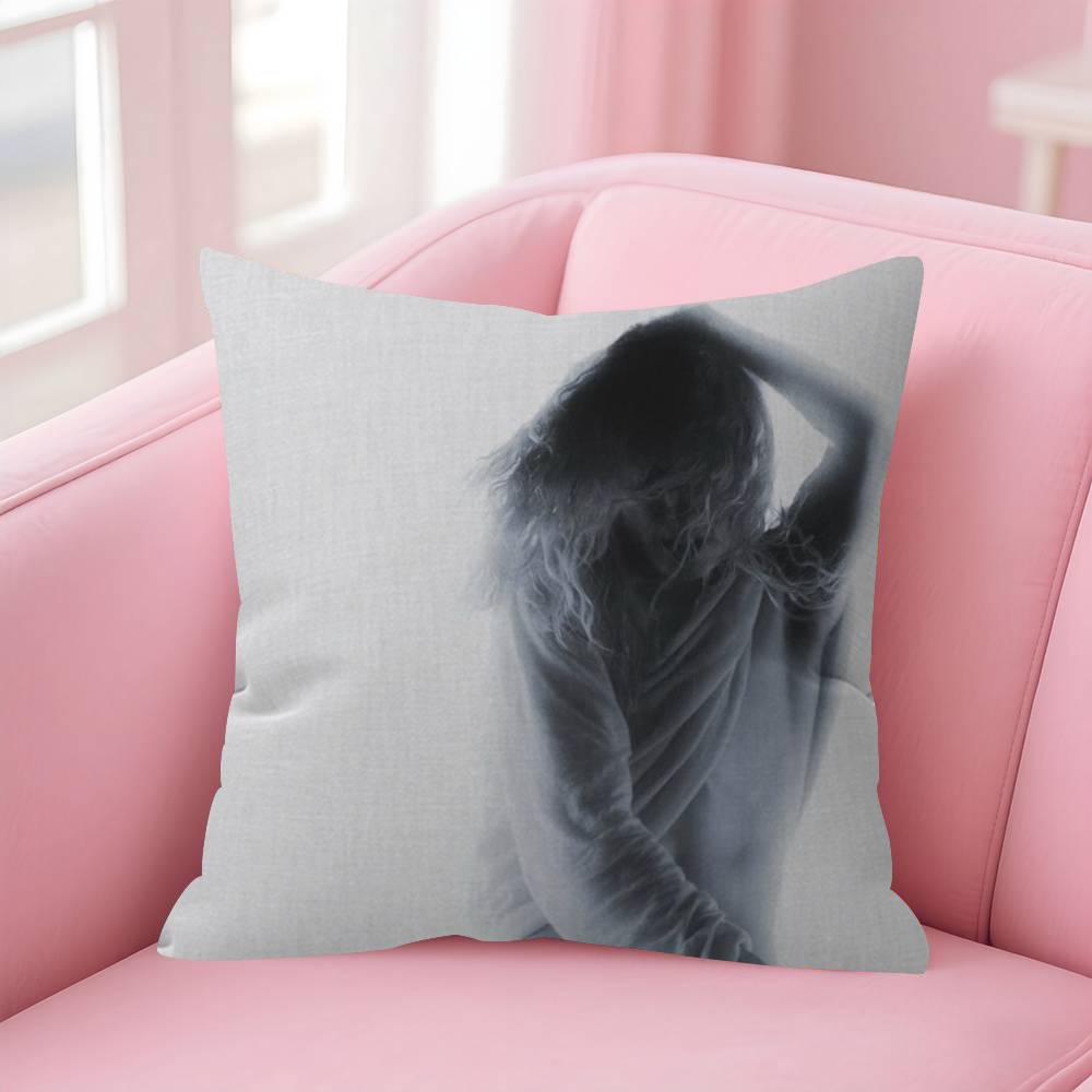 Rapper 2Hollis Star Album Double-Sided Printed Pillow Cover Short Plush Suitable Living Rooms Bedrooms Sofas Throw Cushion Cover