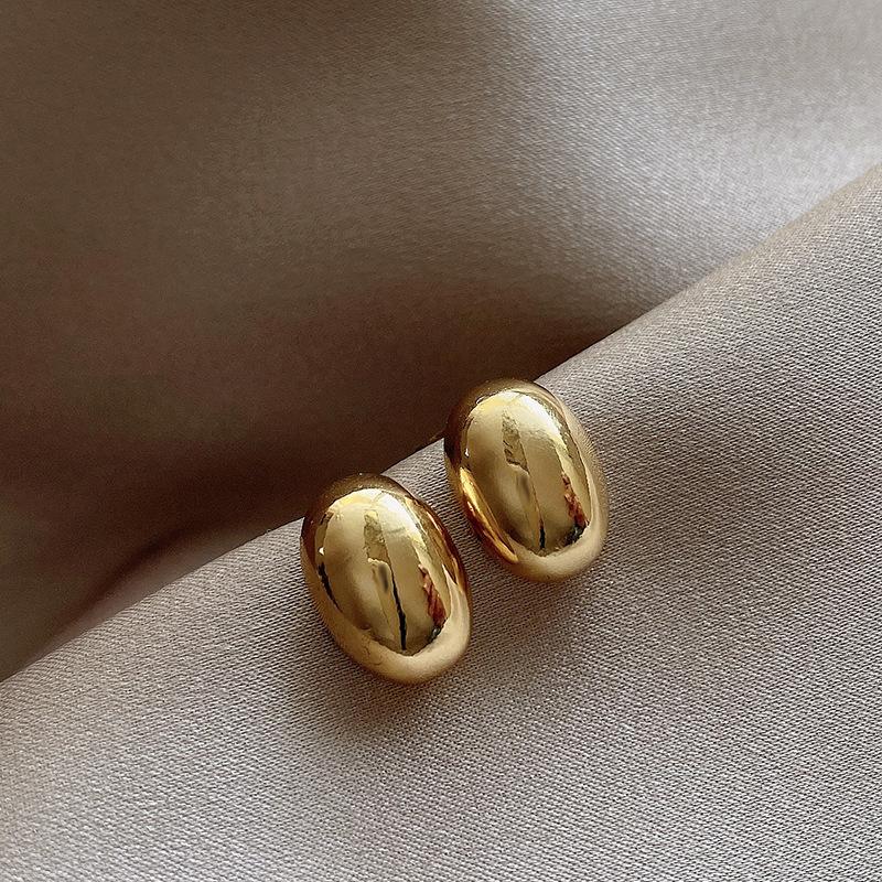 Silver needle same gold earrings women's light luxury high-end temperament pearl stud earrings retro new earrings