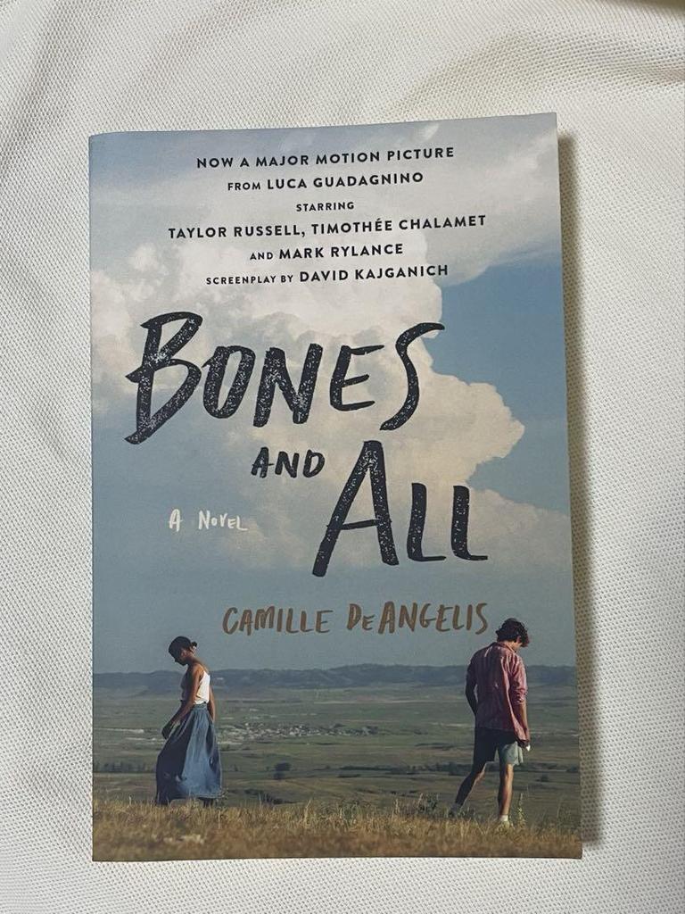 [USED] Bones and All / Bones and All English Books