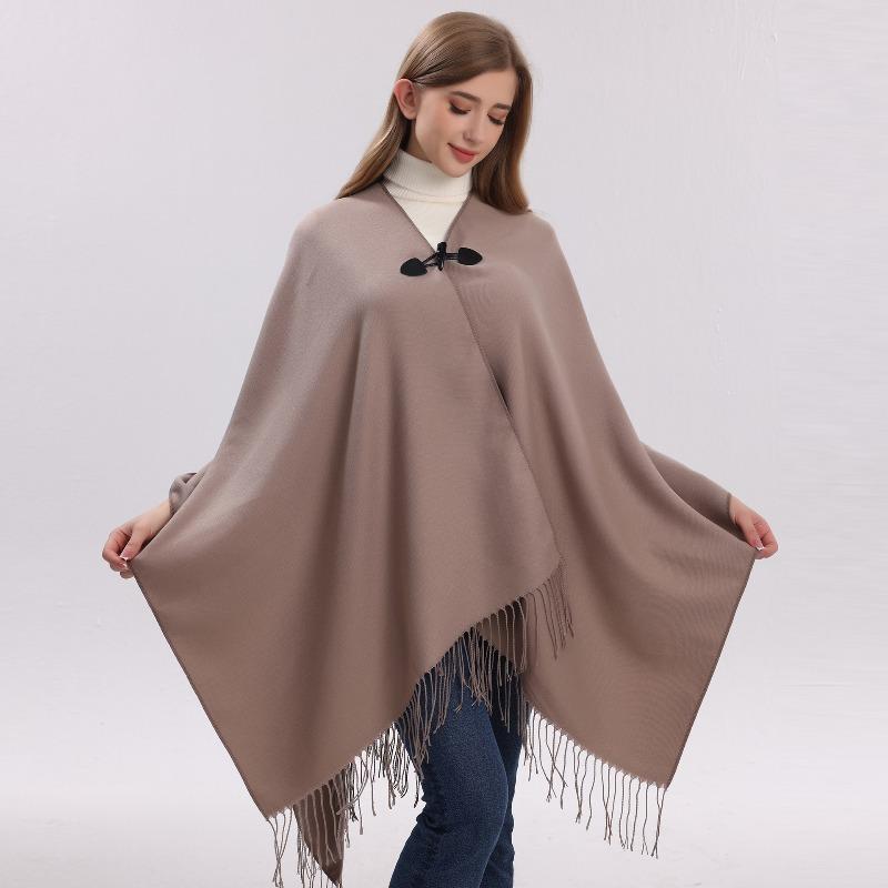 Women’s V‑Neck Knitted Poncho Cape with Toggle Buckle – Mid‑Length Autumn Winter Fringe Shawl Cardigan