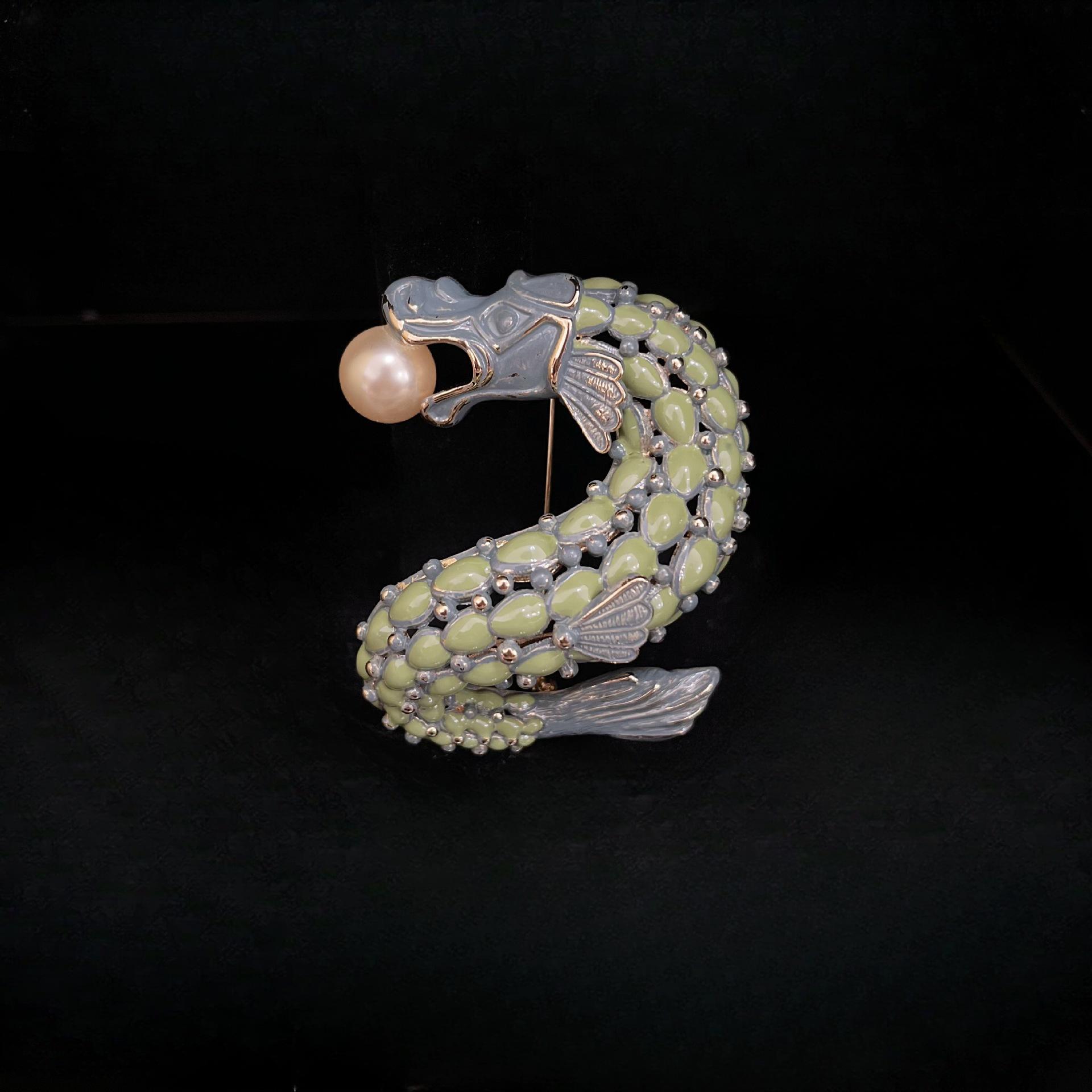 Enamel Green Little Dragon Brooch with Pearls - Retro Oriental Charm