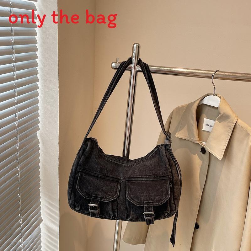 Denim Tote Bag For Women With Zipper Closure And Casual Style For Daily Use