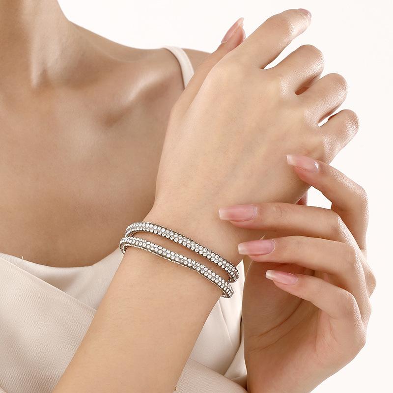 Rhinestone Love Irregular Multi-Layer Collarbone Chain Bracelet, Leopard Print High-End Metal Style Fashion Jewelry Women