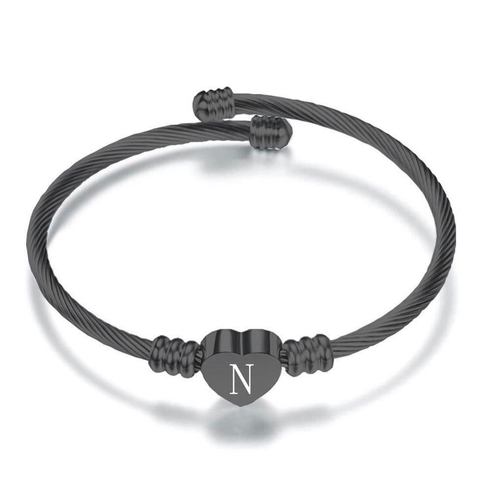 

Браслет из титановой стали для пары с 26 буквами Браслет из стальной проволоки для пары Love Cable Wire N