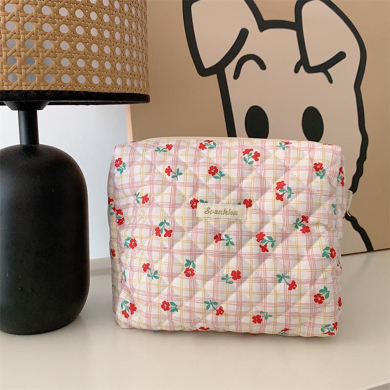 Zipper Pocket Storage Bag Quilting Storage Bag Small  Fashionable Durable Cute