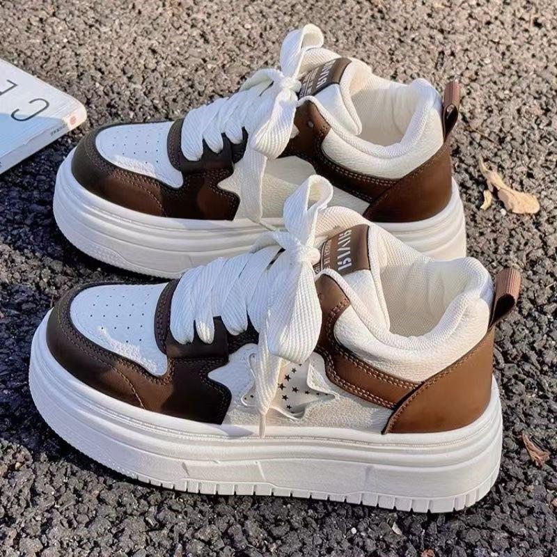 

Girls board shoes 2025 new autumn and winter children s warm sports shoes medium and older children s fashion wear-resistant velvet cotton shoes tide 31 [Inner Length 19.5CM]