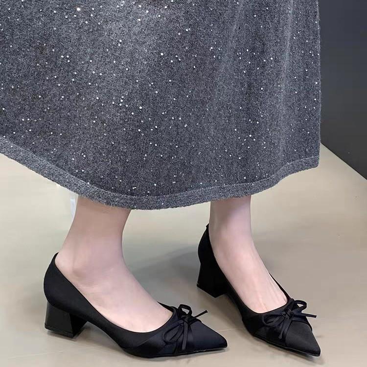 Spring temperament satin pointed single shoes women's versatile new sweet bow light mouth shoes