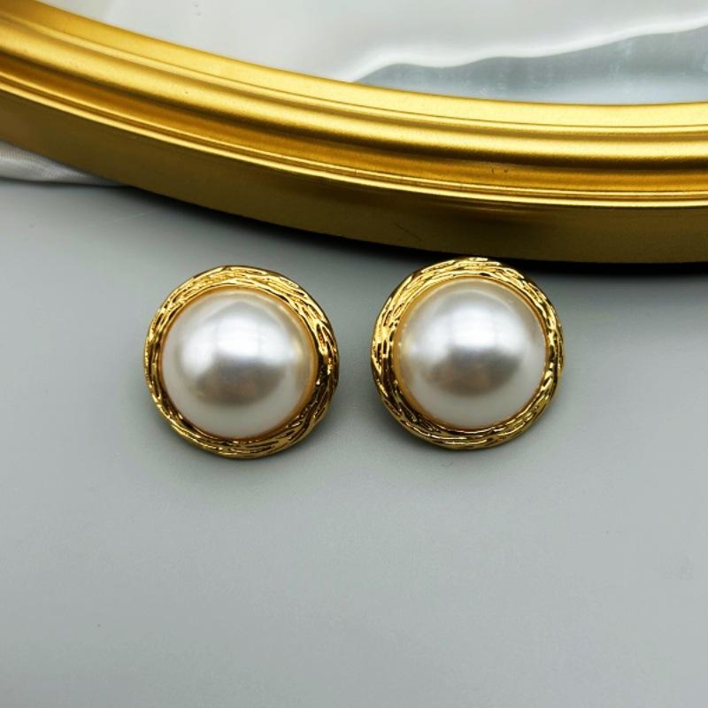 Medieval Vintage Western Style Electroplated Genuine Gold Temperament Geometric Circular Pearl 925 Silver Needle Earrings