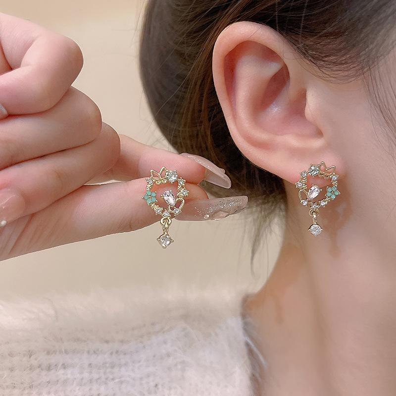 Summer Fresh Korea Style Cute Butterfly Flower Zircon Eardrop Earring For Women Girls Party Earring Jewelry Gifts Trending