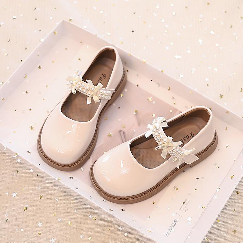 

Девочки кожаные туфли черные 2025 весна и осень маленькие кожаные туфли одинарные туфли британские для выступлений девочки модные мягкая подошва детские туфли принцессы 26