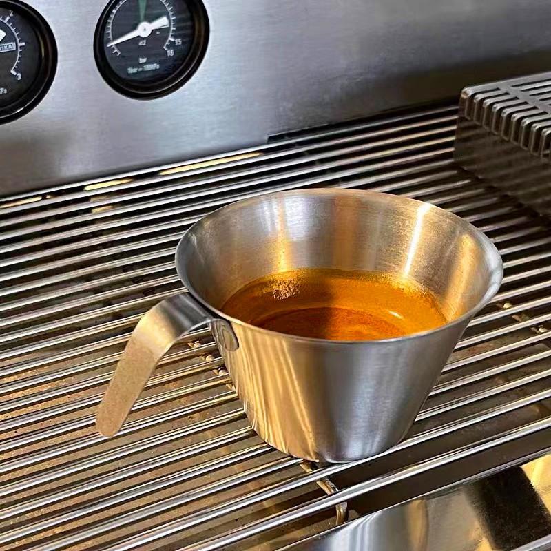 304 Edelstahl 100ML Krug Kaffeetasse Espresso Messbecher mit Griff Für Barista Werkzeuge Café Maschine Milchkännchen