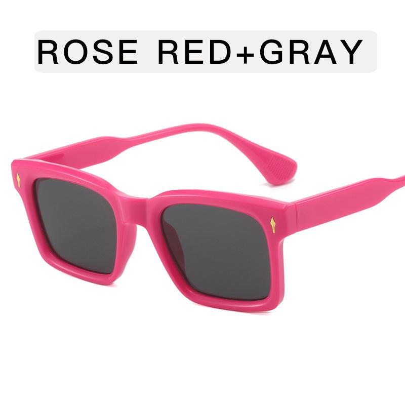 Vintage Retro Style Women's Sun Glasses Rivets Decoration Square Shape Sunglasess Women Driving Hiking Men Sunglass