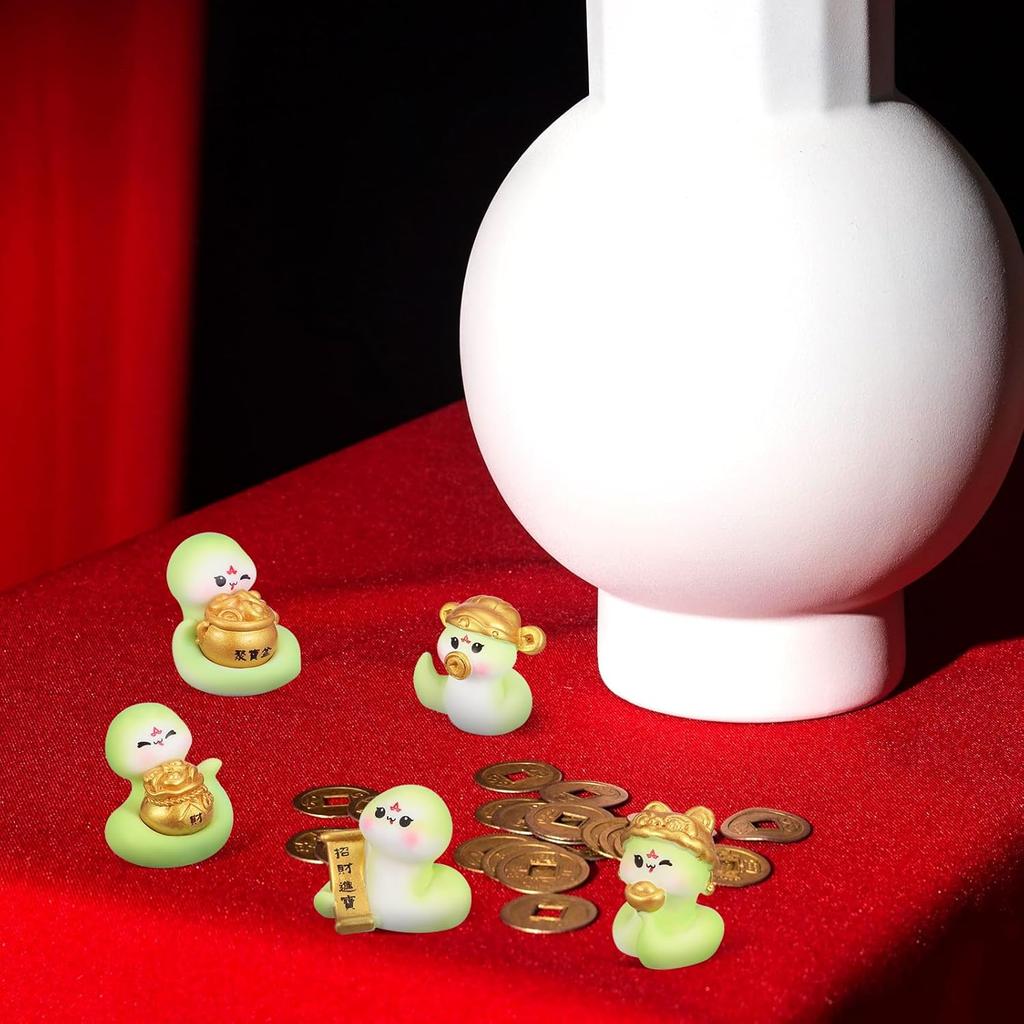 Garneck 6 Stück 2025 Chinesisches Neujahrsdekorations-Miniatur-Schlangenfiguren Harz-Mini-Schlangen-Ornament Tierstatuen des chinesischen Tierkreises für das Frühlingsfest