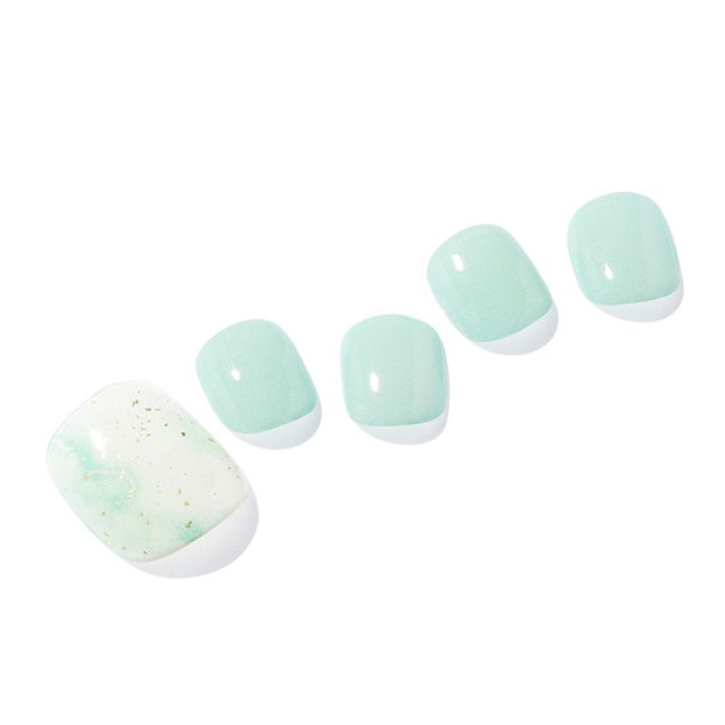 

Mint Marble Gel Pedi