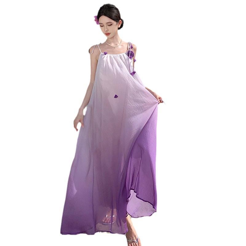 Stunning Gradient Floral Camisole Dress, Perfect for Beach Photoshoots and Vacation Travel