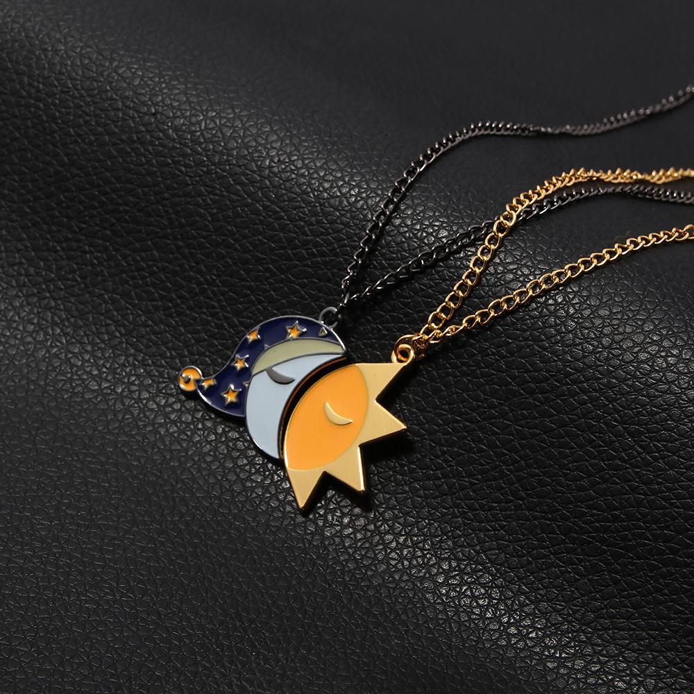 A Set Couple Sun and Moon Splicing Necklace Good Night Expression Pendant Necklace Valentine's for Men Women Jewelry Accessories