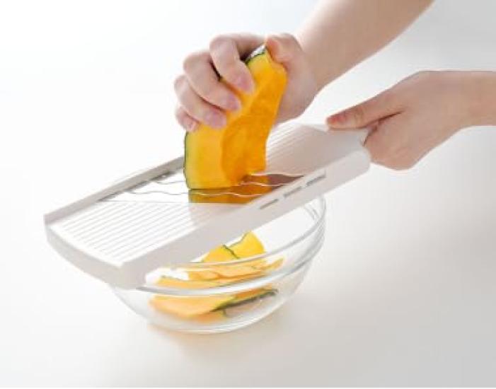 Ernest In Slicer Can Be Done At 3x Speed Speed Triple Major Restaurant Favorite Brand [Made Japan] (Julienne) (3x Wave) A-77107