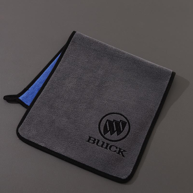 Толстое впитывающее полотенце с логотипом для салона автомобиля