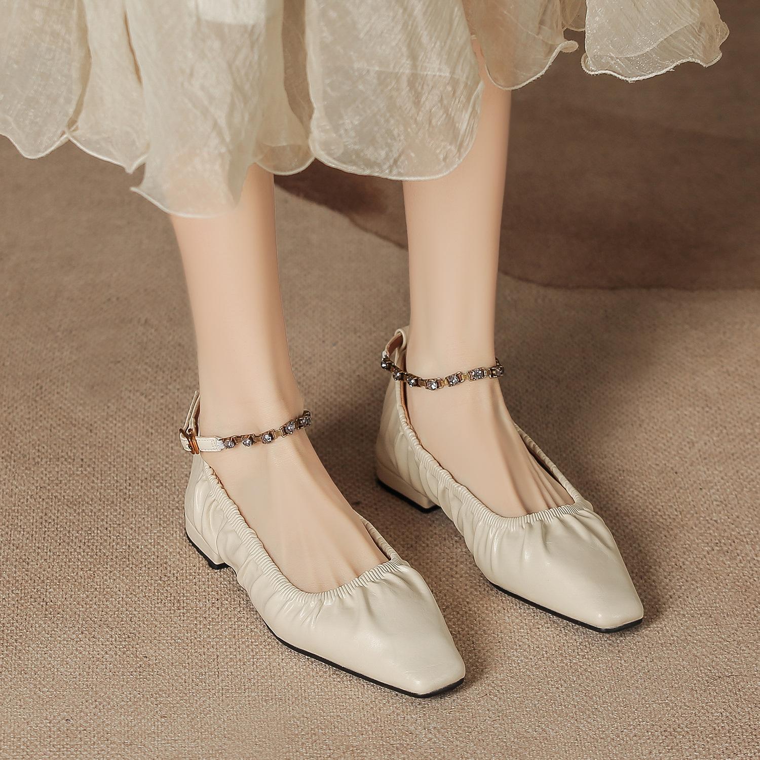 

H967-6 одно слово со стразами темперамент низкий каблук одинарные туфли новый французский квадратный носок мелкий вырез галантные женские повседневные туфли мягкая подошва 40