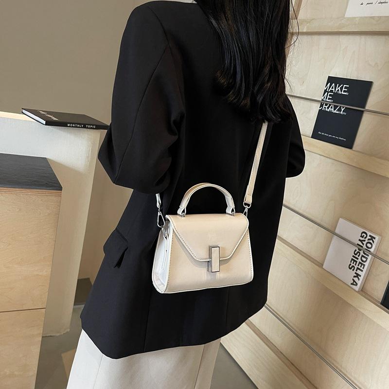 Fashion Small Hand Bag Women's New Oblique Span Commuter Small Square Bag