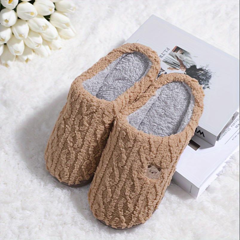 Plüsch-Winterslipper mit niedlichem Bärenmuster in kleinerer Größe, gemütliche und warme Slip-On-Hausschuhe, bequeme Hausschuhe für zu Hause und Schlafzimmer