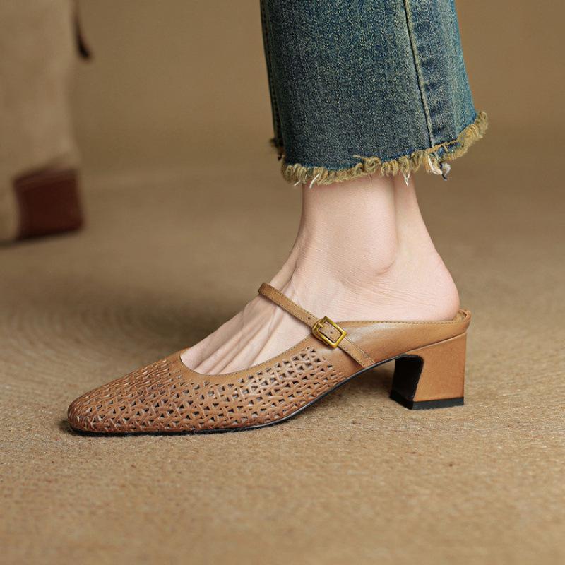 

New square head cover foot pedal sandals summer bag head slippers women s beef tendon soft bottom leather size cool slippers 40 хаки