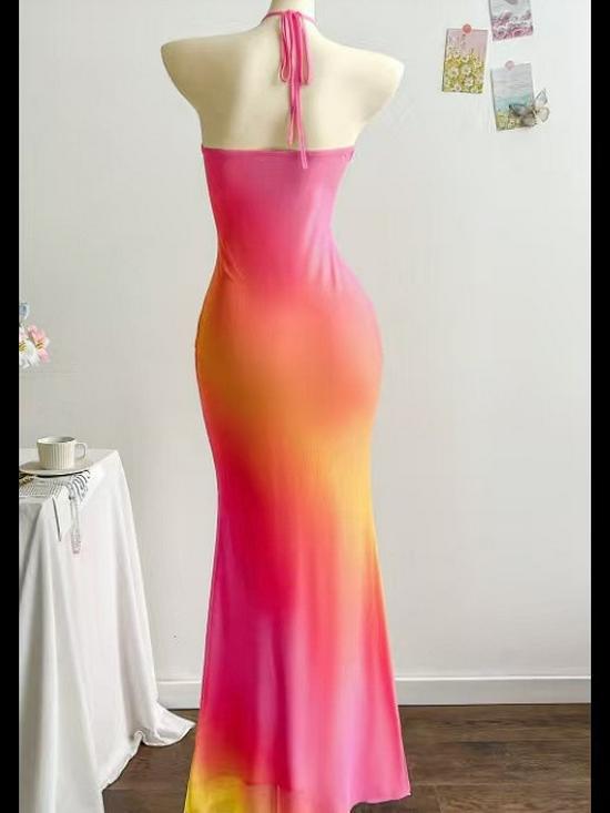 Elegancki jednoczęściowy strój kąpielowy z odkrytymi plecami i wiązaniem na szyi 2026