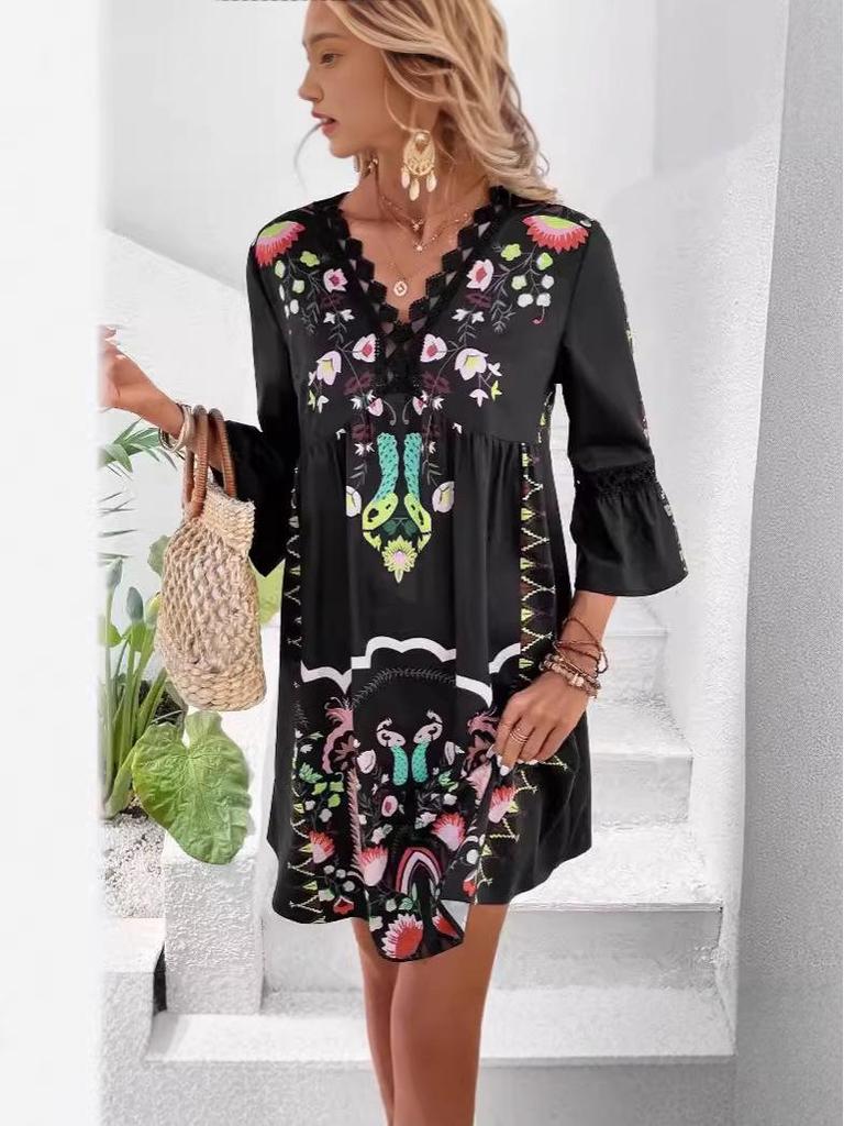 2026 Women's Summer V-neck Lace Patchwork Casual Printed Dress
