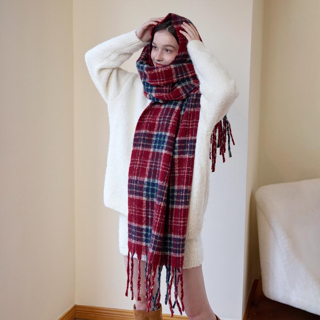 Imitation Cashmere Scarf Women's Autumn and Winter Maillard Versatile Thickened Retro Fringed Plaid Scarf Warm Scarf