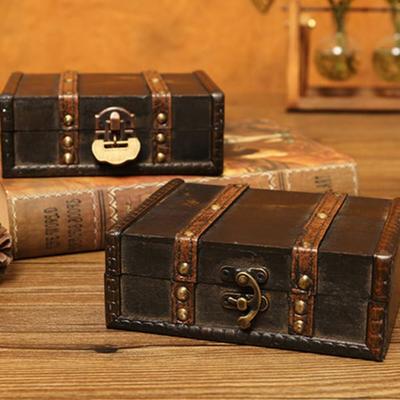 Multiple Sizes Wooden Antique Storage Box With Lock Treasure Decorative Box  Exhibition