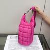 Quilted Water Bottle Holder Bag with Strap Water-resistant Carrier Bag Large Capacity Portable Crossbody Bag for Outdoor Sports