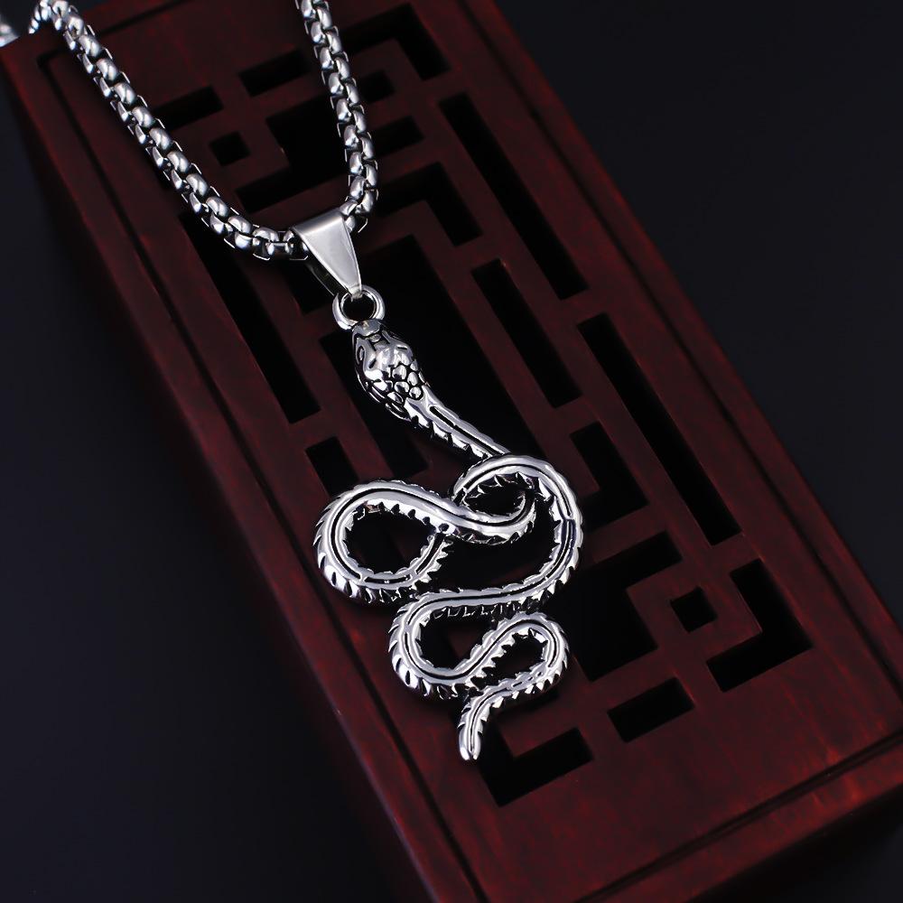 Necklace Fashion Trend Street Cold Style Snake Shape Punk Pendant