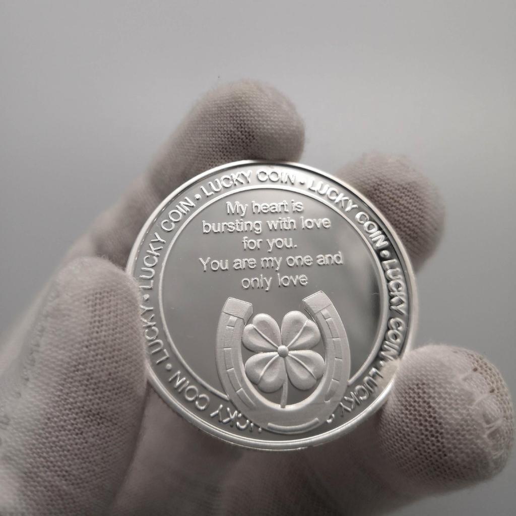 Heart shaped love silver plated commemorative coin, collectible coin, relief, lucky coin, heart matching, commemorative medal