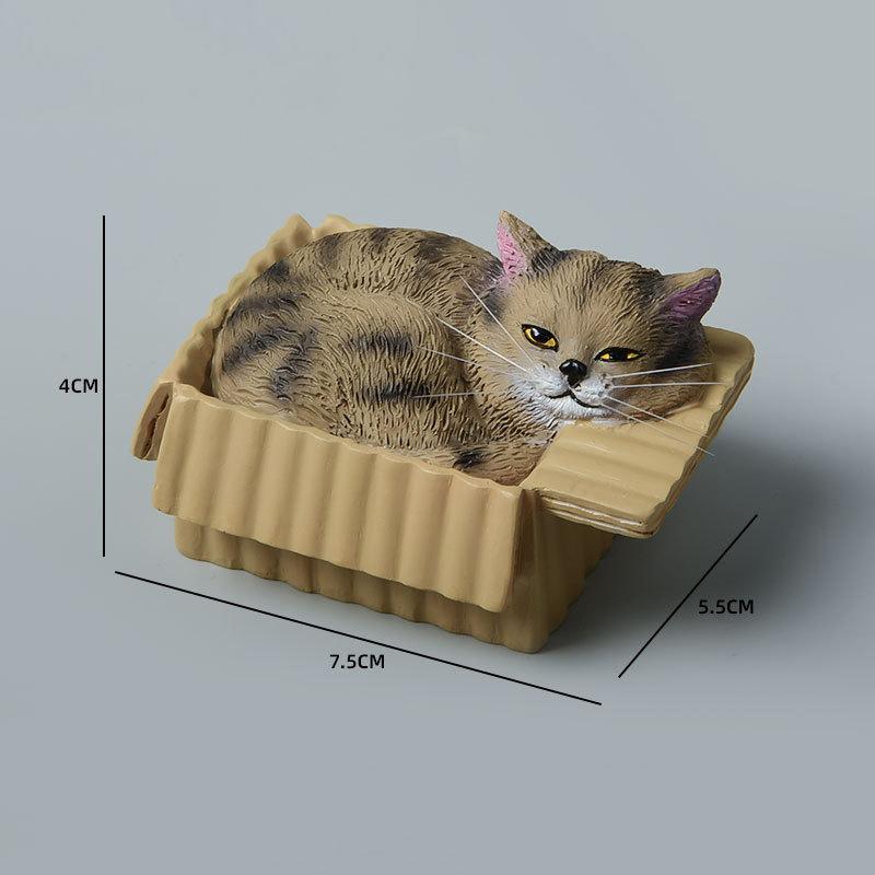 Resin Napping Cat In Box Figurine Cute Kawaii Desktop Ornament for Car Dashboard Bedroom Living Room Decor