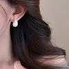 2025 New Red Flocked Luxury Earrings: Sophisticated Feminine Ear Studs