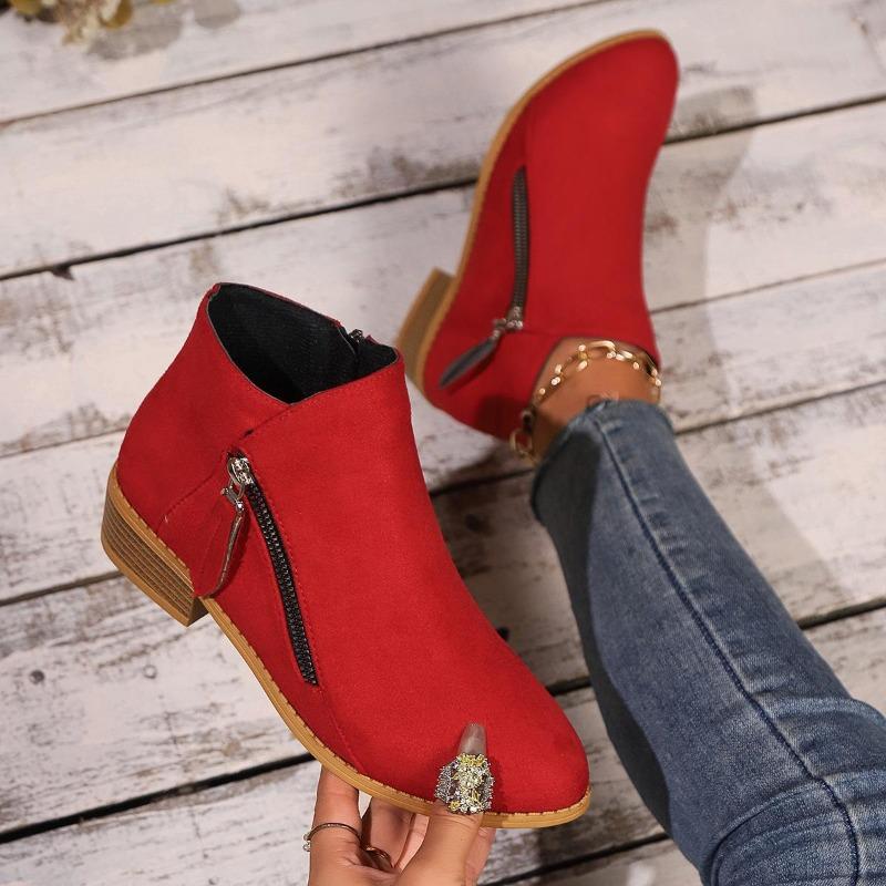 Women's Shoes for Foreign Trade: New Large Size Suede Martin Boots with Thick Heel, Side Zipper, and Low Heel.