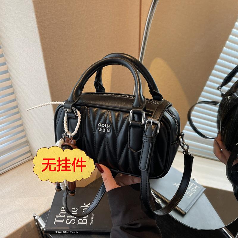 Popular high-end bowling bag new portable versatile shoulder women s messenger bag