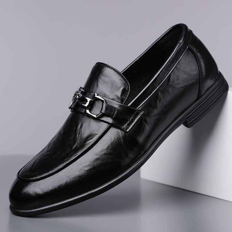 Men Leather Casual Shoes Men Spring Loafers Slip on Business Leather Shoes Classic Moccasins Breathable Shoes All-match Flats