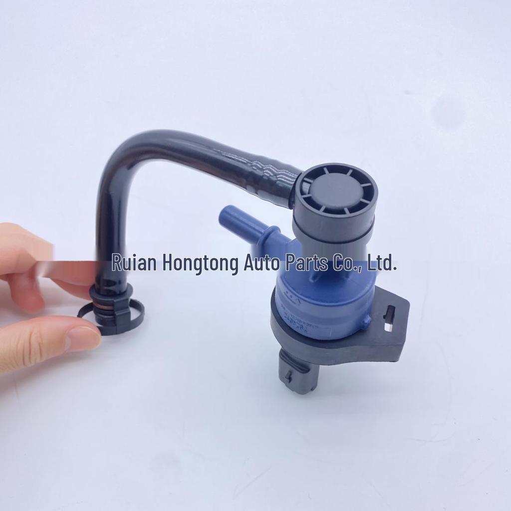 BMW 1 & 3 Series Carbon Canister Solenoid Valve - 13907609520
