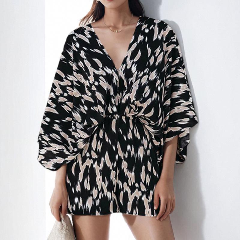 Spring 2025 new temperament elegant printing waist halter strap short-sleeved jumpsuit women's clothing