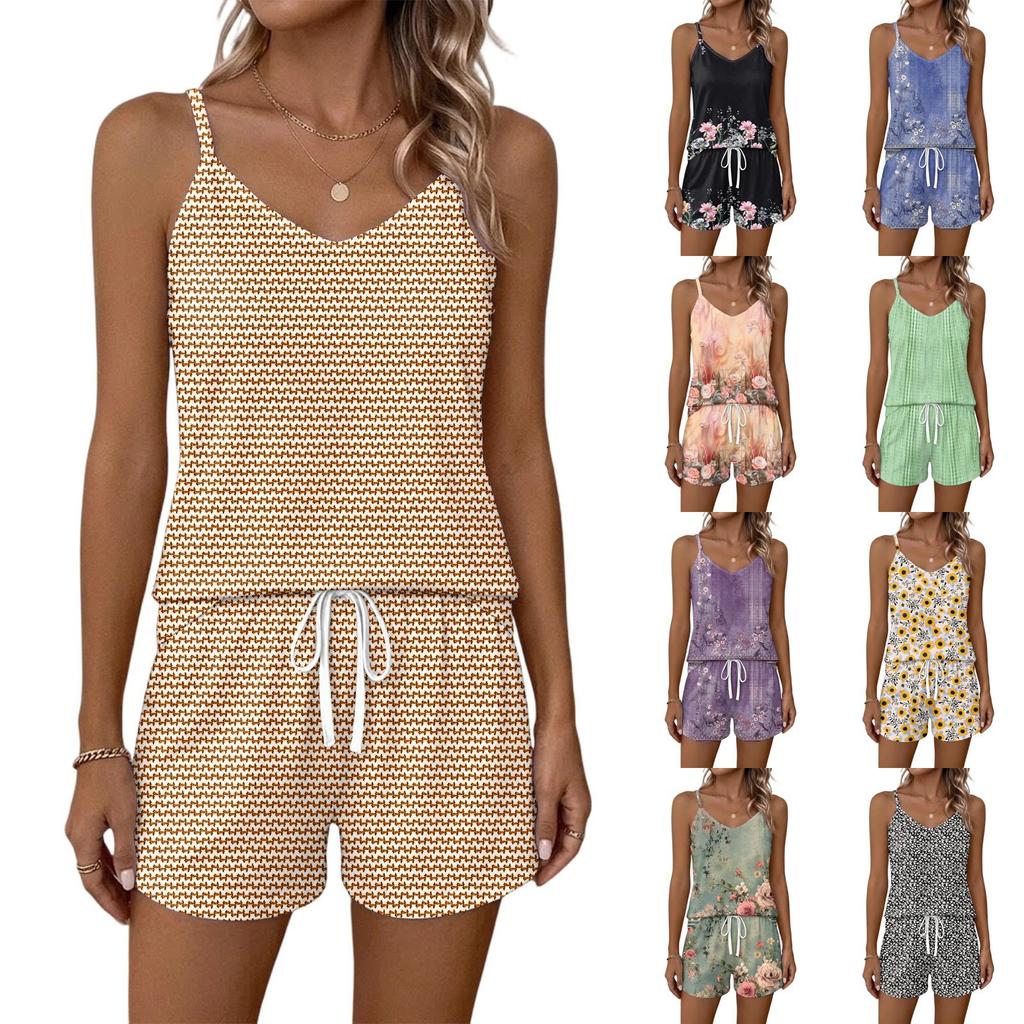 Women Summer Casual Two Piece Set Floral Print Sleeveless Tank Top with Square Neck and Drawstring Waist Shorts with Pockets