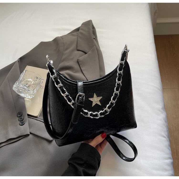 French chain portable shoulder bag summer new fashion bright diamond star underarm bag commuter women's bag oblique span bag tide