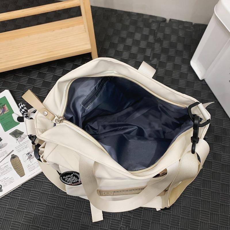 Japanese tooling retro shoulder bag female college students class commuter backpack large capacity portable tutoring bag messenger bag