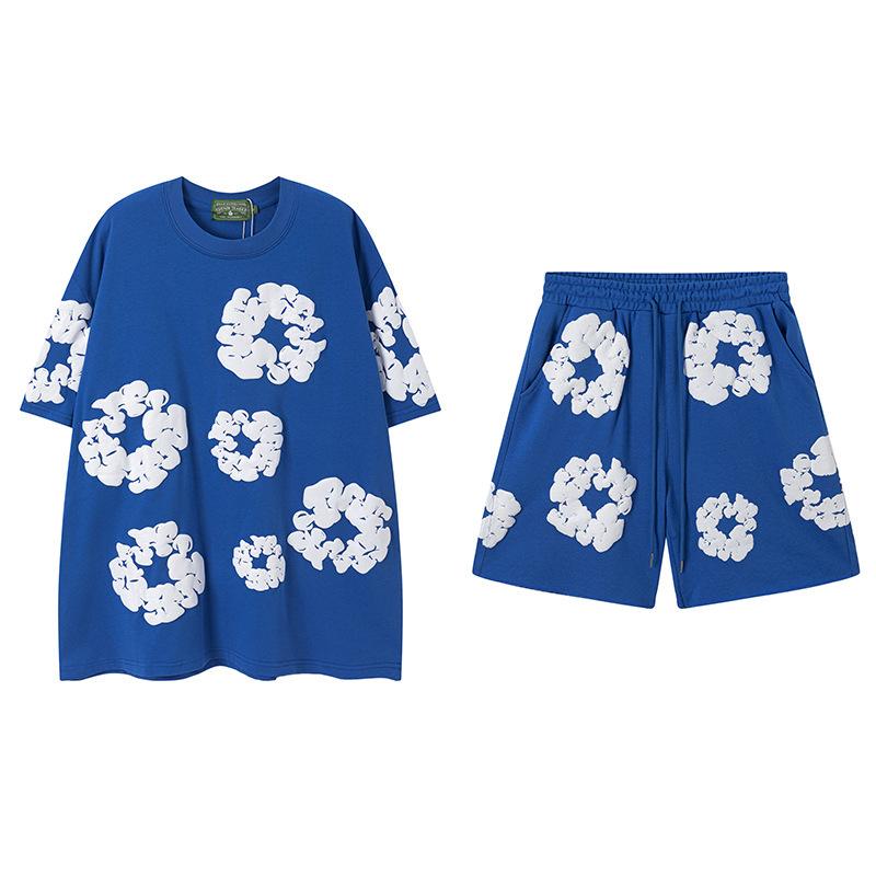 New Trendy Short-sleeved Short-pants Set with Foam Printing - Suitable for Both Men and Women, for Casual Wear.