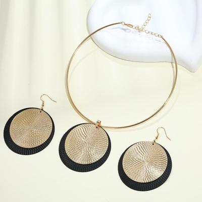 European Retro Chic Metal Geometric Jewelry Set for Women