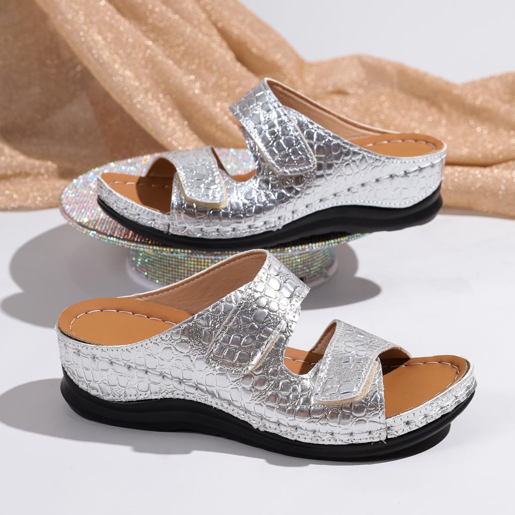 Fashion Women's Sandals Fashion Wedge Heeled Slippers New Women Rhinestone Decor Chunky Platform Sandals Woman Summer Thick Bottom Shoes