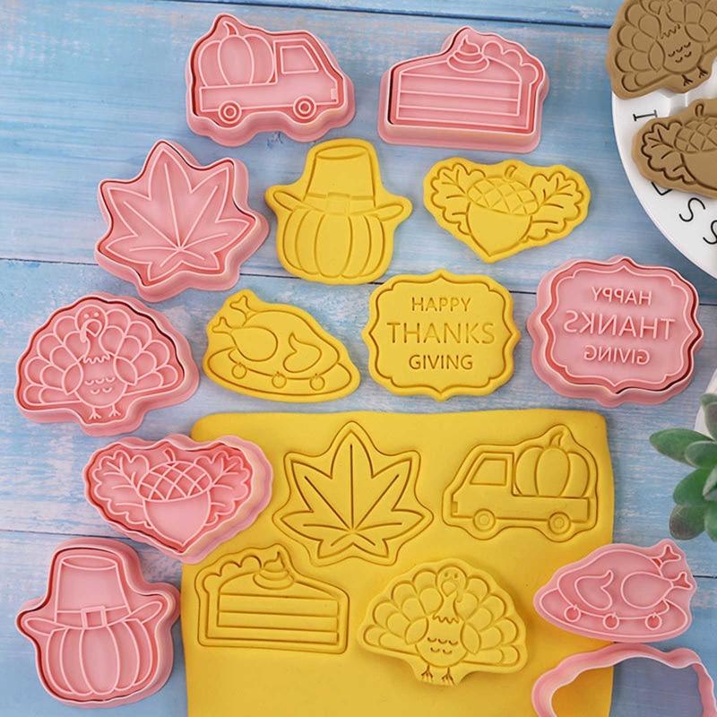 8 PCS Cookie Cutter Set Plastic Material Cutter Thanksgiving Series Biscuit Cutters Kitchen Baking Cookie Biscuit Gadget