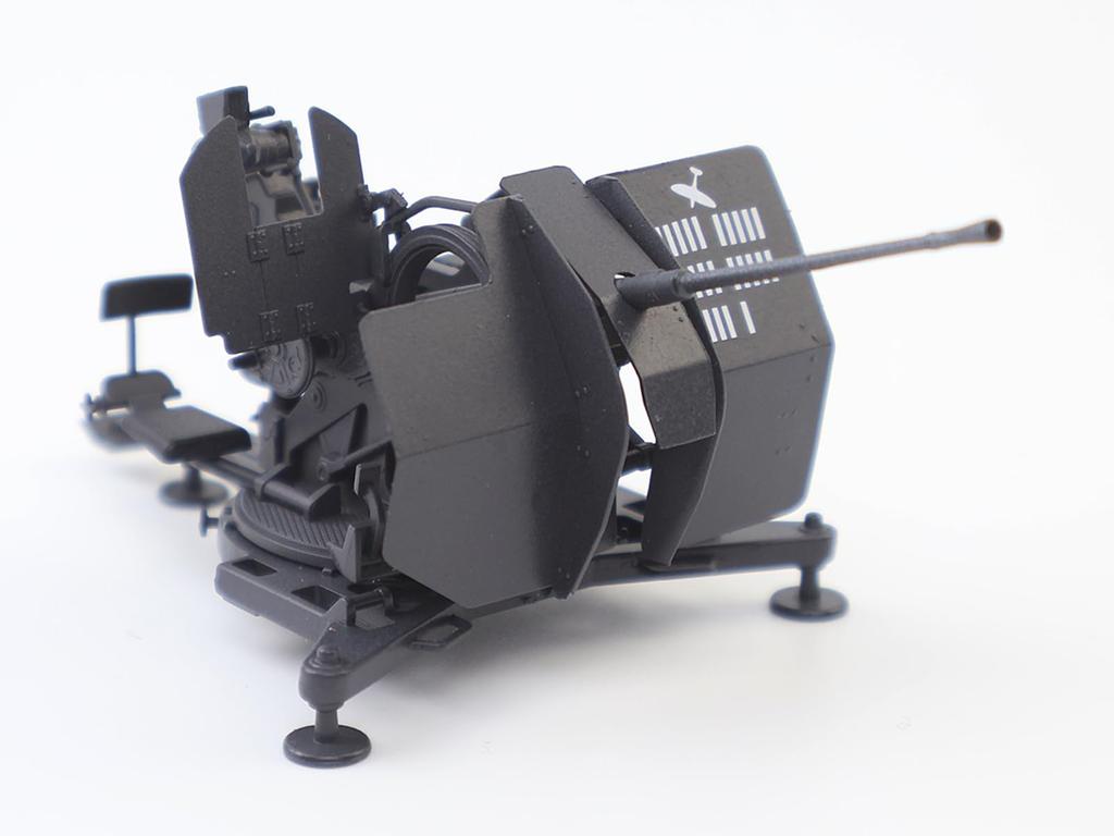 ICM WWII German 2cm Flak 38 Gun Plastic Model Kit 35717 1/35 Anti-Aircraft (Cannon)