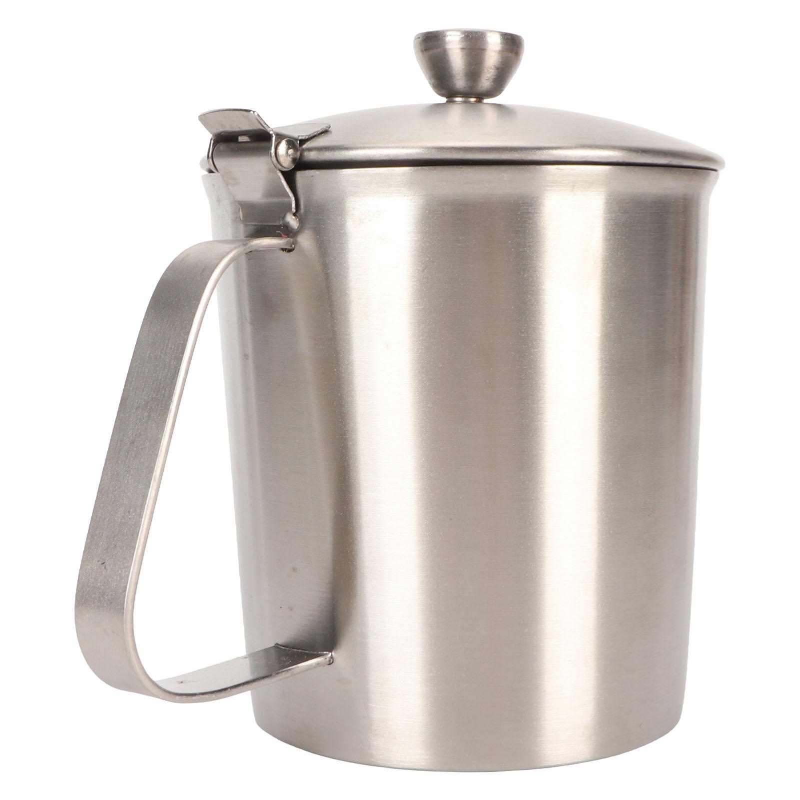 

Утолщенный мерный стакан из нержавеющей стали 304 с маркировкой, ручкой и крышкой 700 мл для вспенивания молока и латте-арта